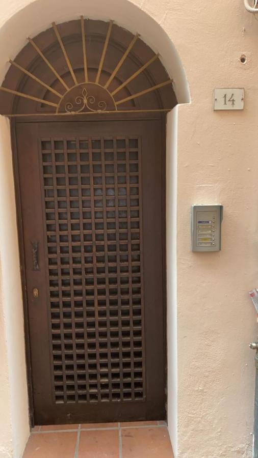 Appartamento Anna Sul Lago Di Garda - Citycenter Desenzano Del Garda Eksteriør bilde